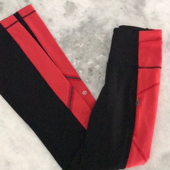 Lululemon Black/Red Run Ice Queen Pants Size 4 EUC - Picture 3 of 8